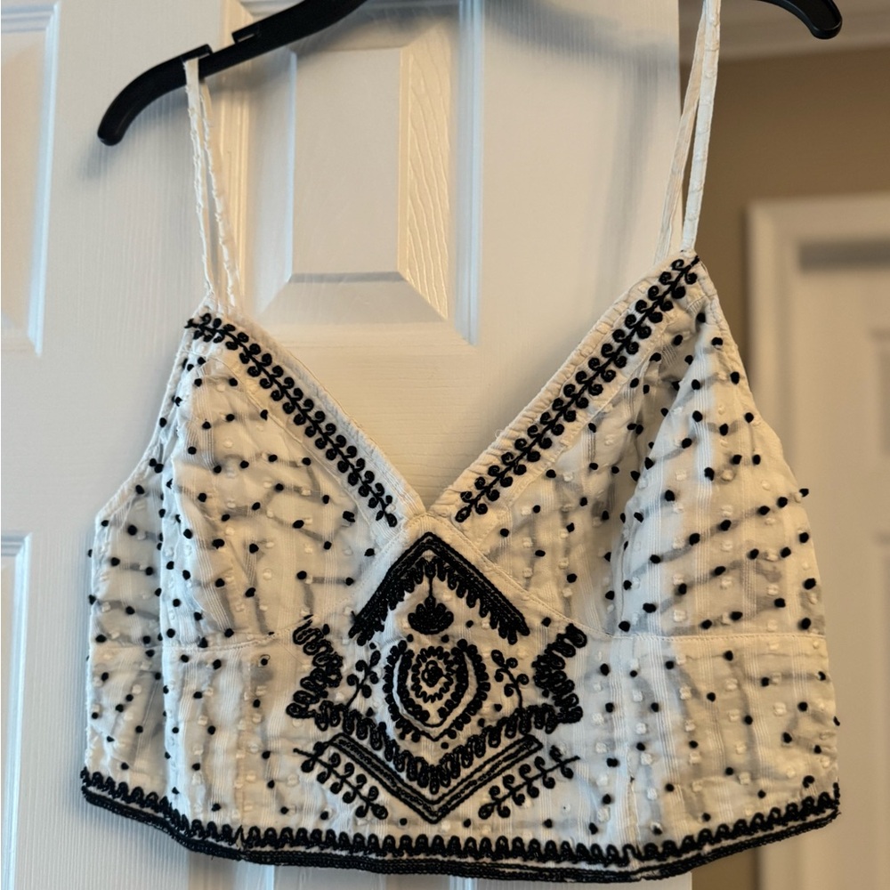 Free People Embroidered White and Black Women's Top NWOT, Medium